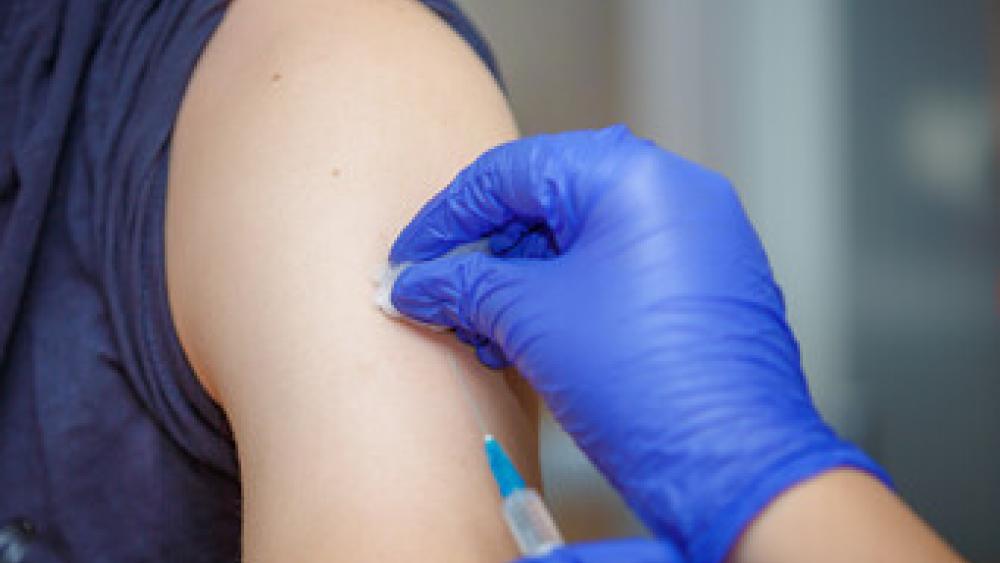 Flu shot close up