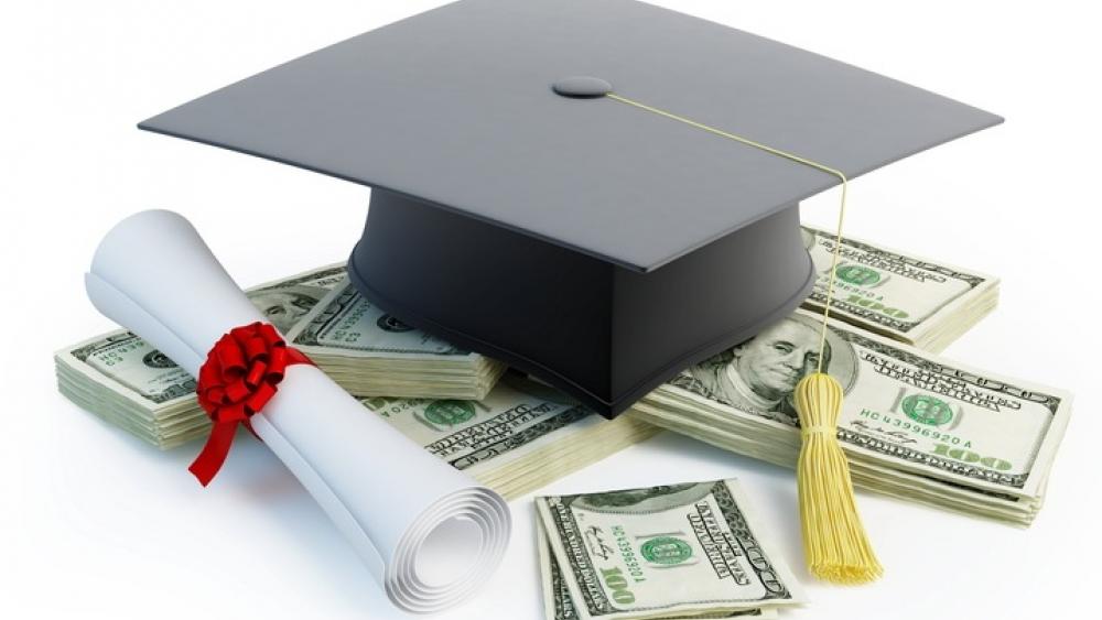 Image for post: Nurses: Do You Need $5,000 or $7,500 for Graduate School?